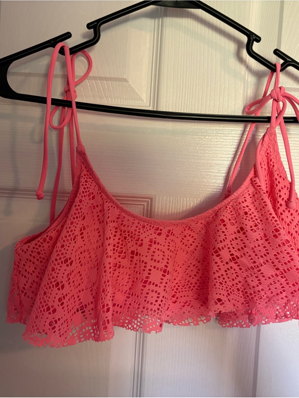 PINK Victoria's Secret Coral Pink Crochet Flounce Bikini Top